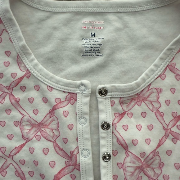 Roller Rabbit x LoveShackFancy Collab Baby Bow Hearts - Picture 2 of 3